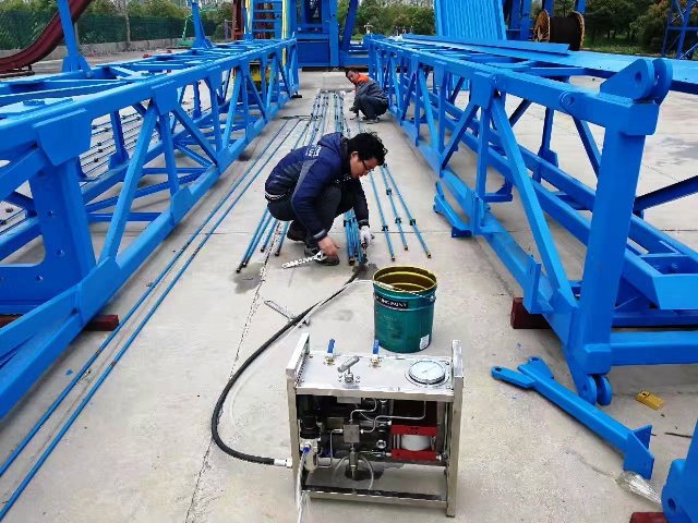 便攜式氣動試壓泵圖片2 便攜式氣動試壓泵圖片2