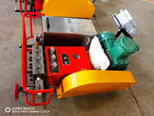 3D-SY160MPa高壓電動(dòng)試壓泵圖片2 3D-SY160MPa高壓電動(dòng)試壓泵圖片2